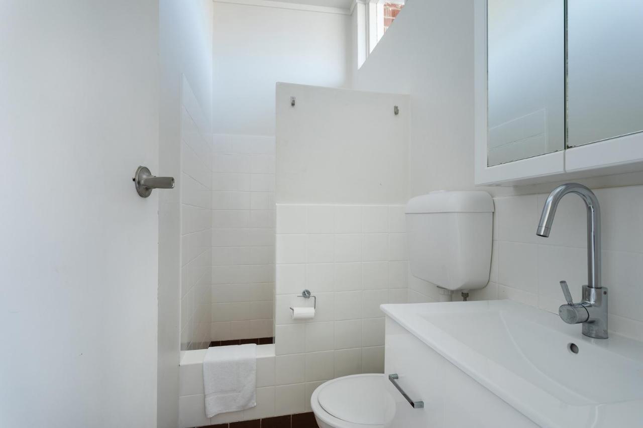 Rivers Apartments Motel Sale Gippsland Экстерьер фото